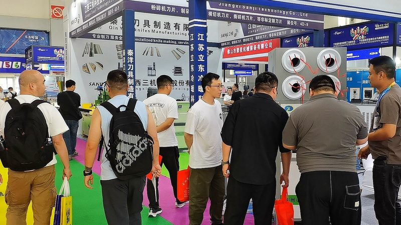 展台搭建厂家报价，揭秘影响价格的关键因素
